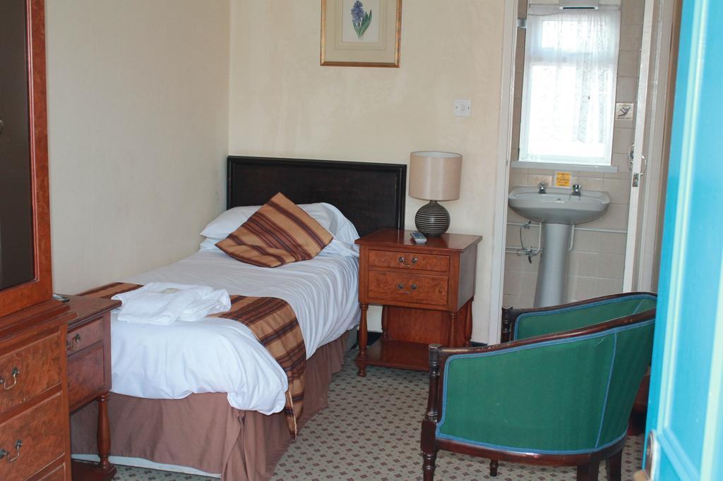 Sand Bay Holiday Village - Adults Only Weston-super-Mare Exterior foto